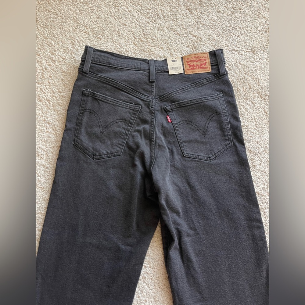 Women’s levi’s 94 baggy